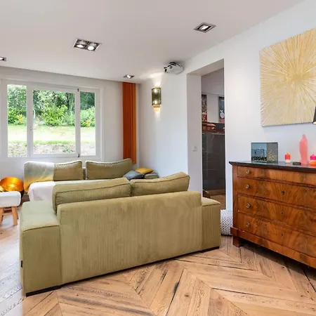 La Clarte - Wonderful Refurbish With Garden And Pool Villa